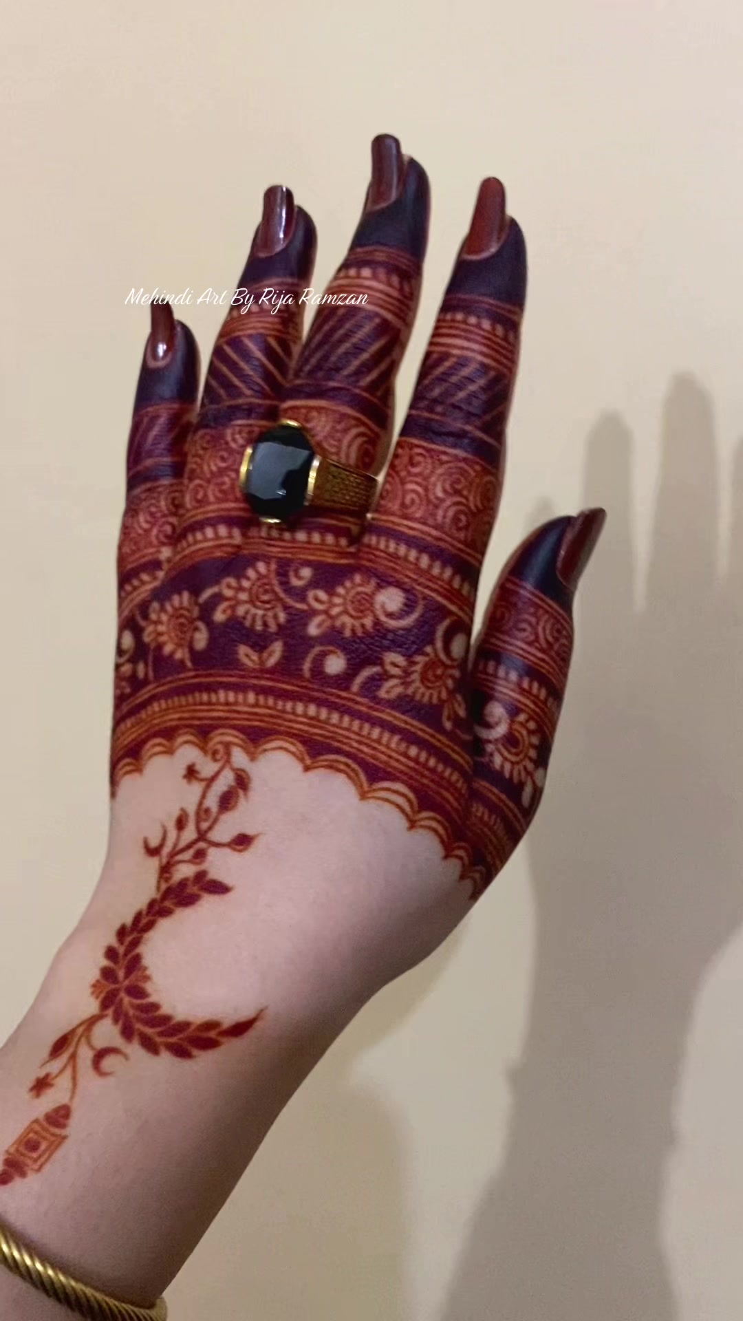 @Rija_Ramzan