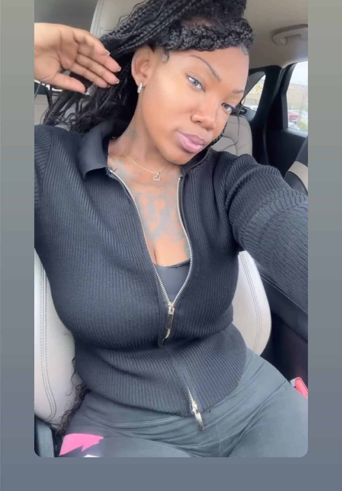 @ADoll_WithTwins
