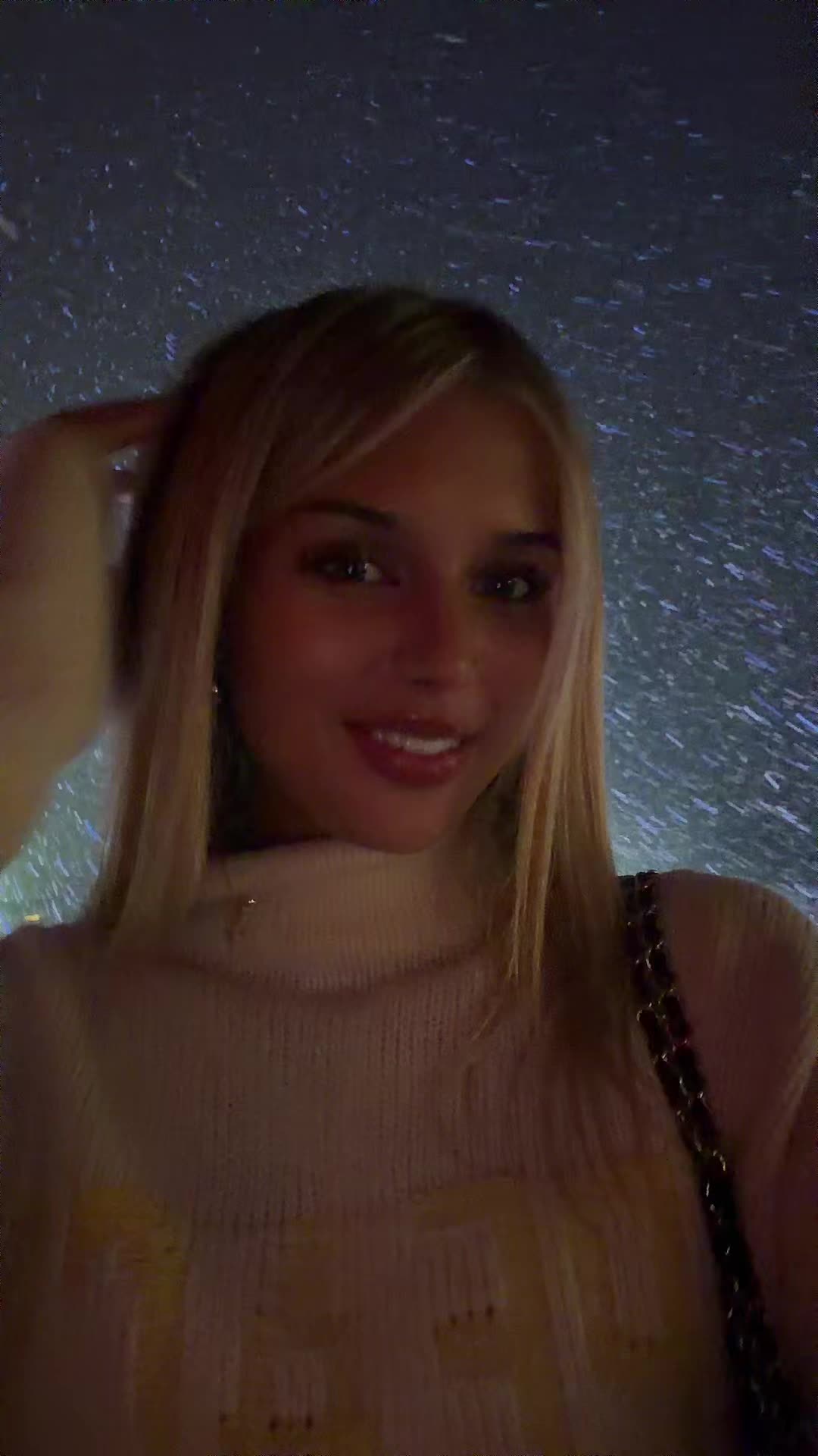 @lily.ihs