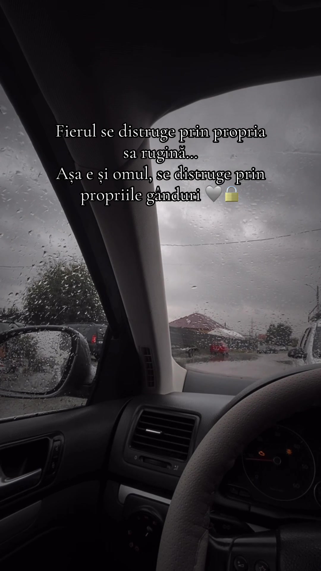 @D E L I A🩶