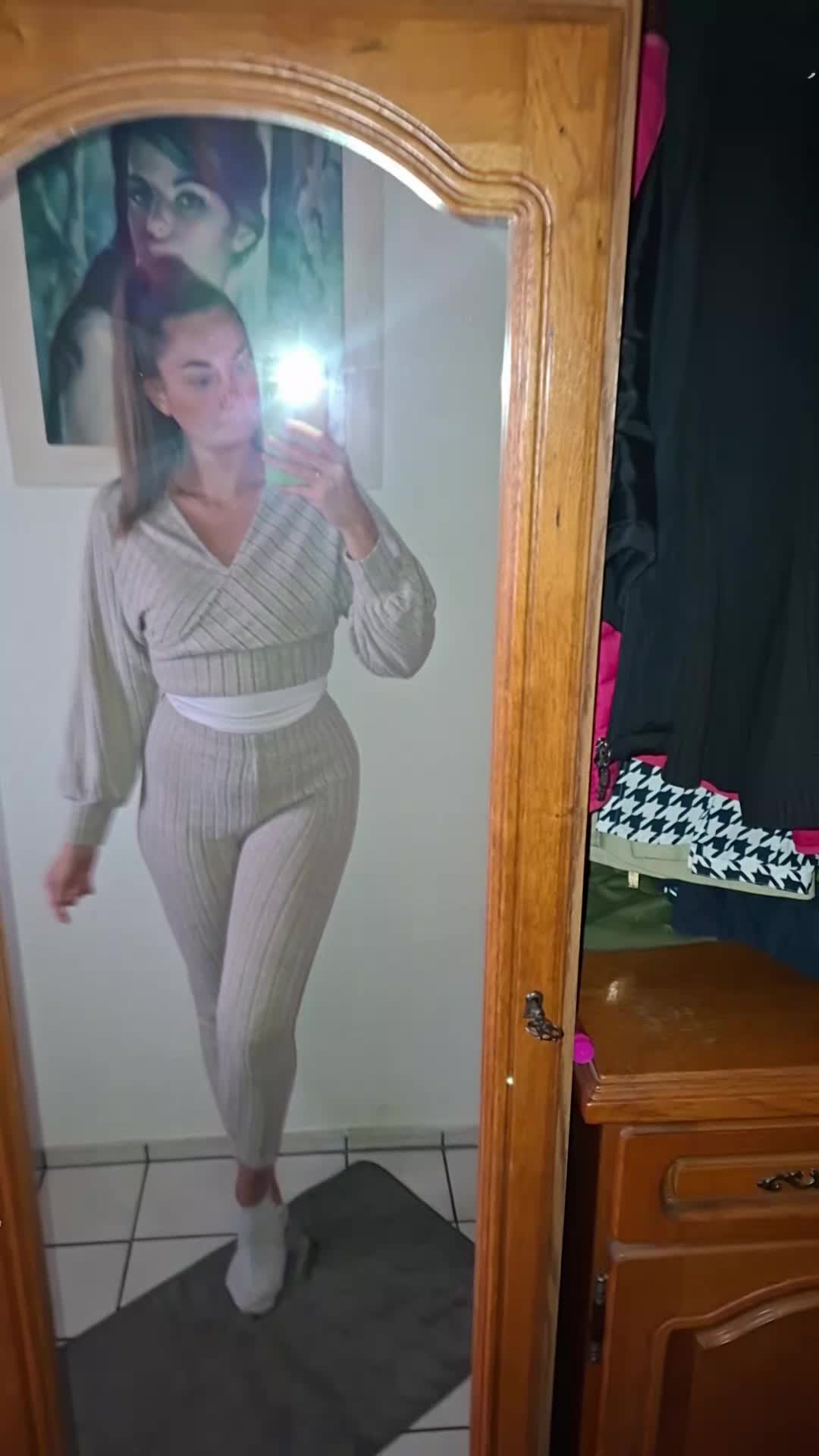 @Izaa