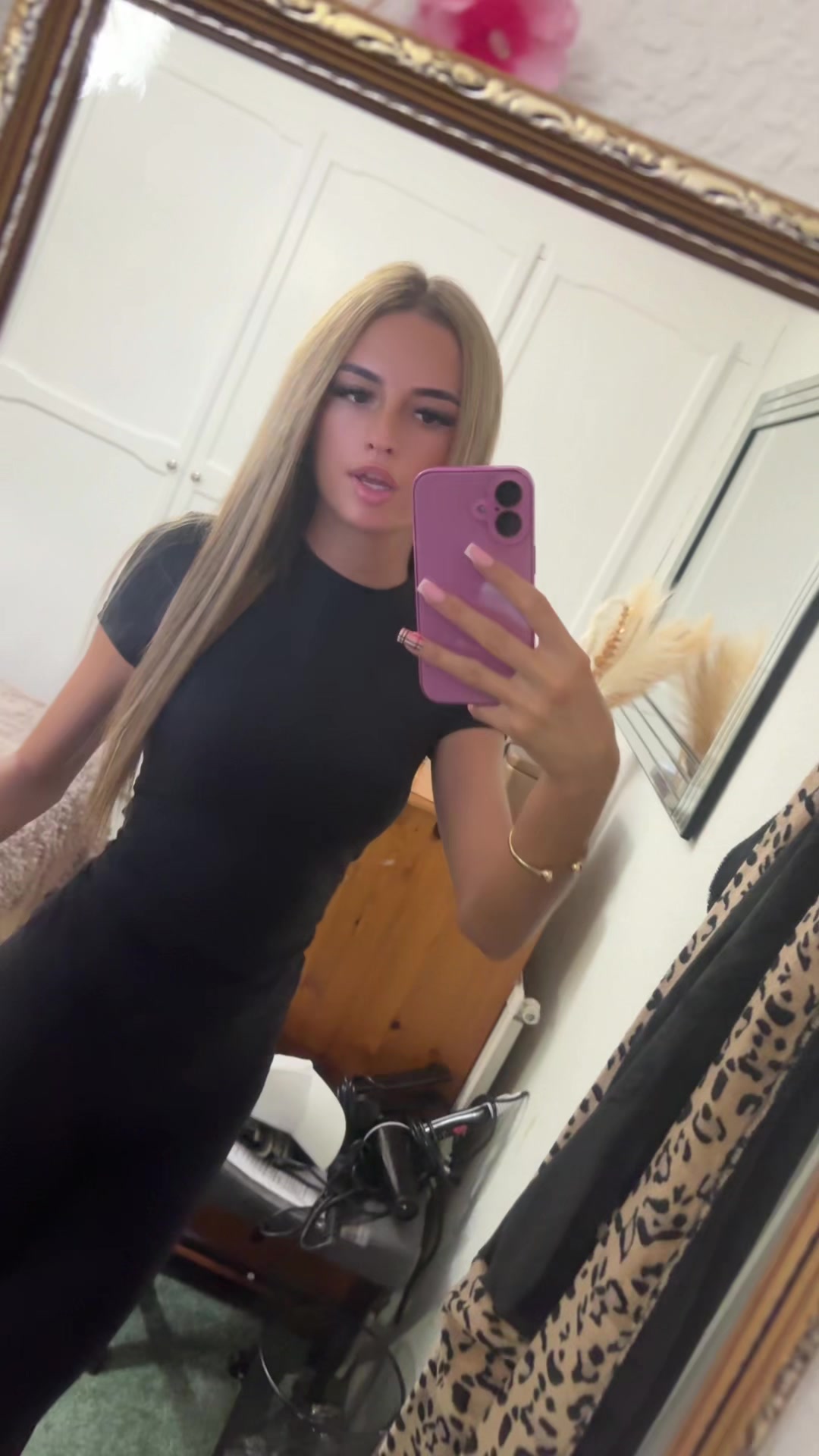@user19911889247