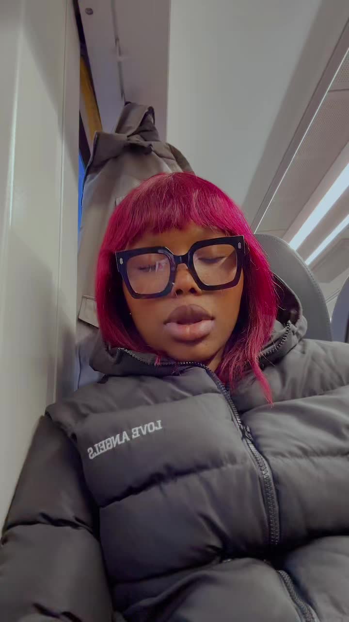 @Irenebliss🥰🍭💙⭐️👅💦 🦋❤️