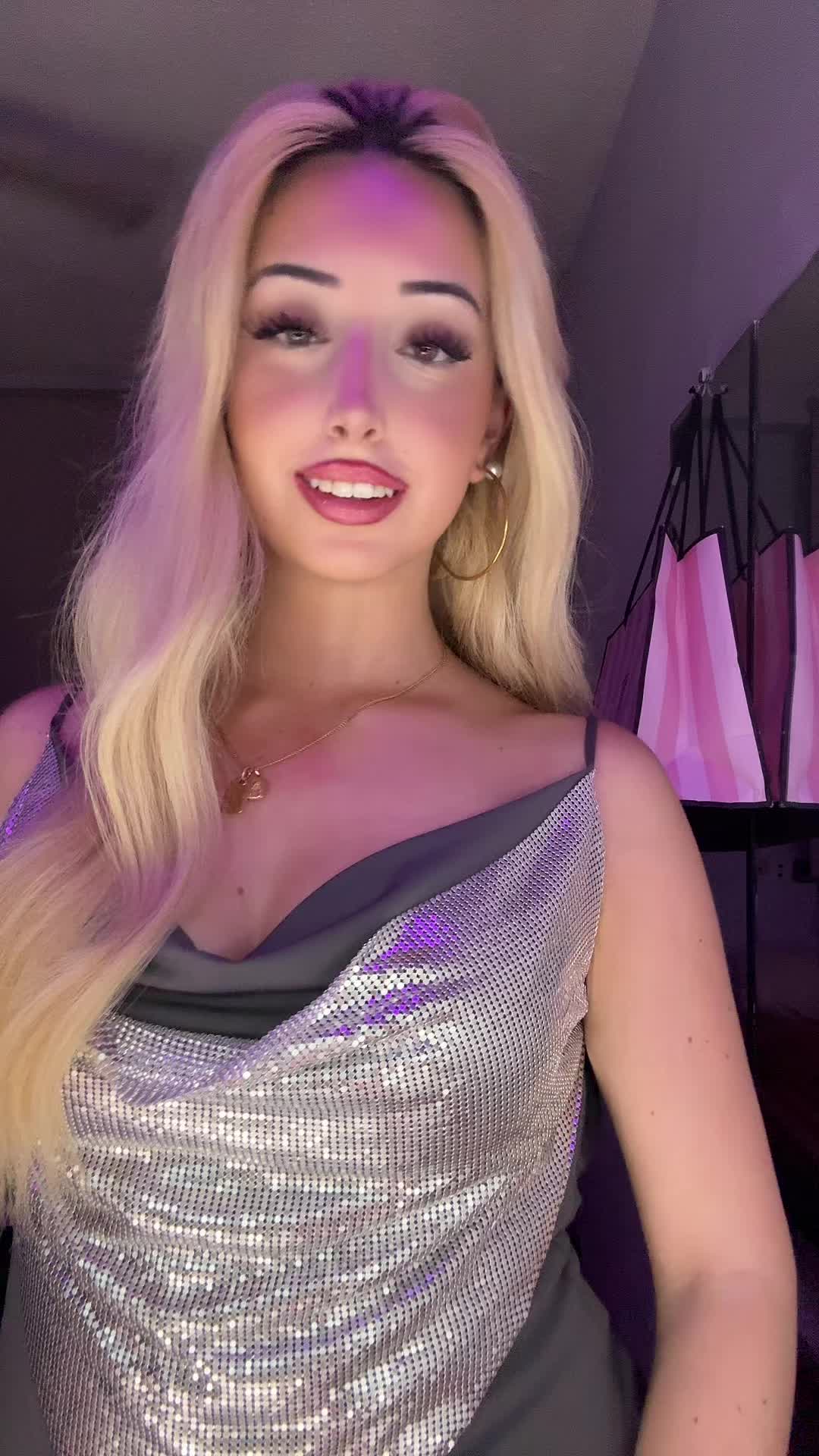 @ᥫ᭡