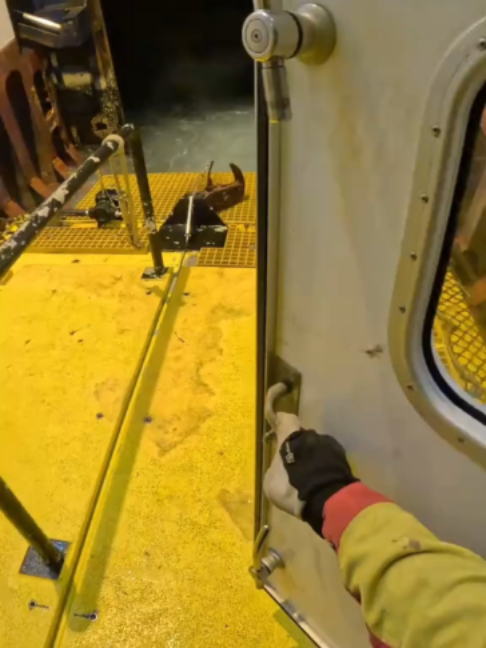 @OFFSHORE CAREER