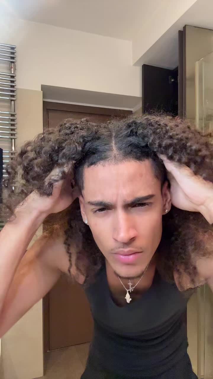 @KiKi🌟