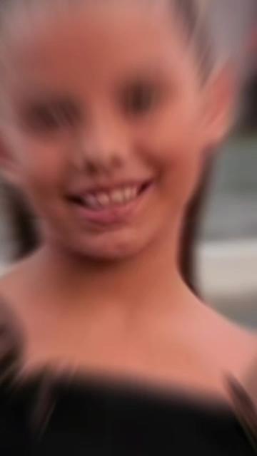 @𝓐𝓮𝓵𝓵𝓪 𝓜.