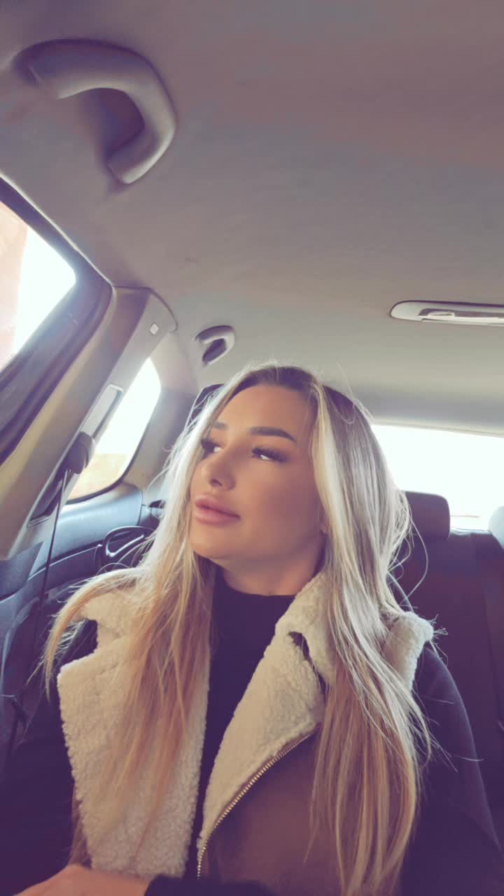 @Alii Alina