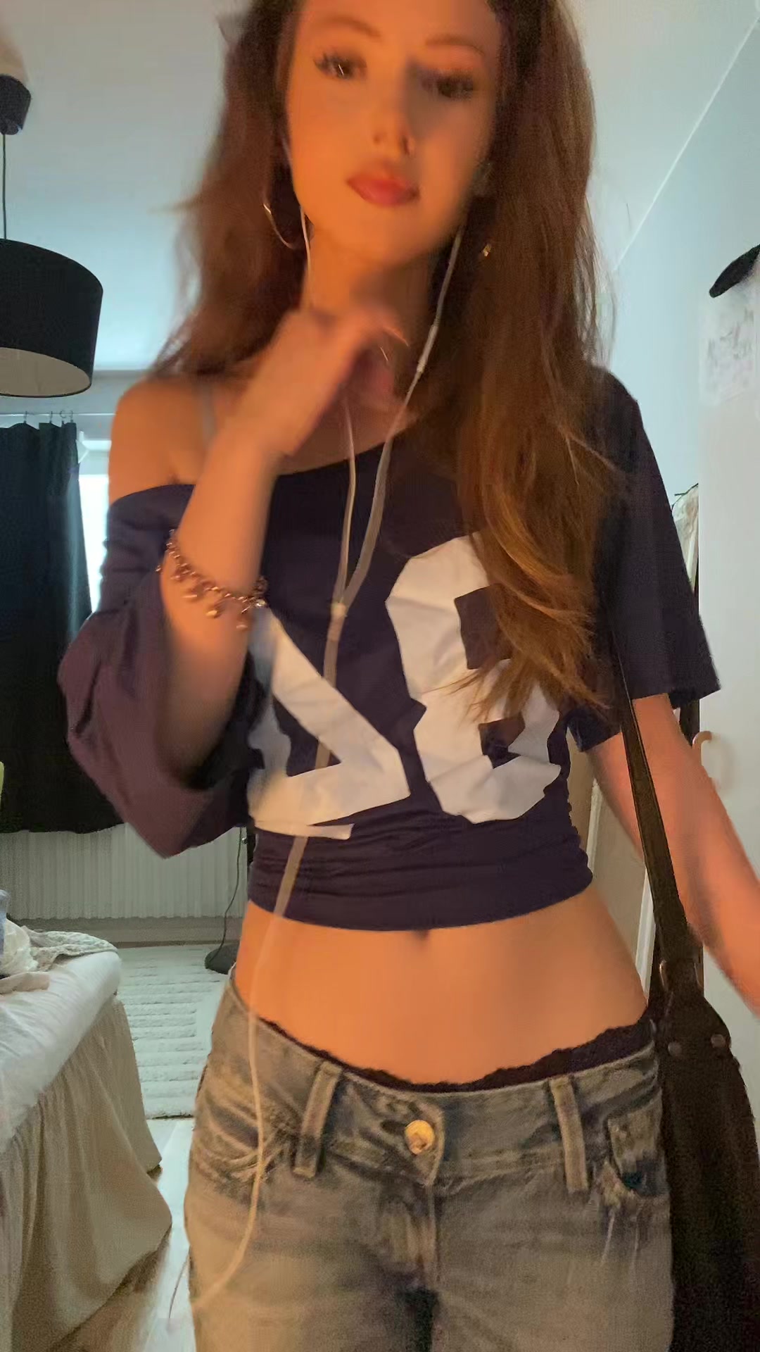 @olivialejonmacinnes