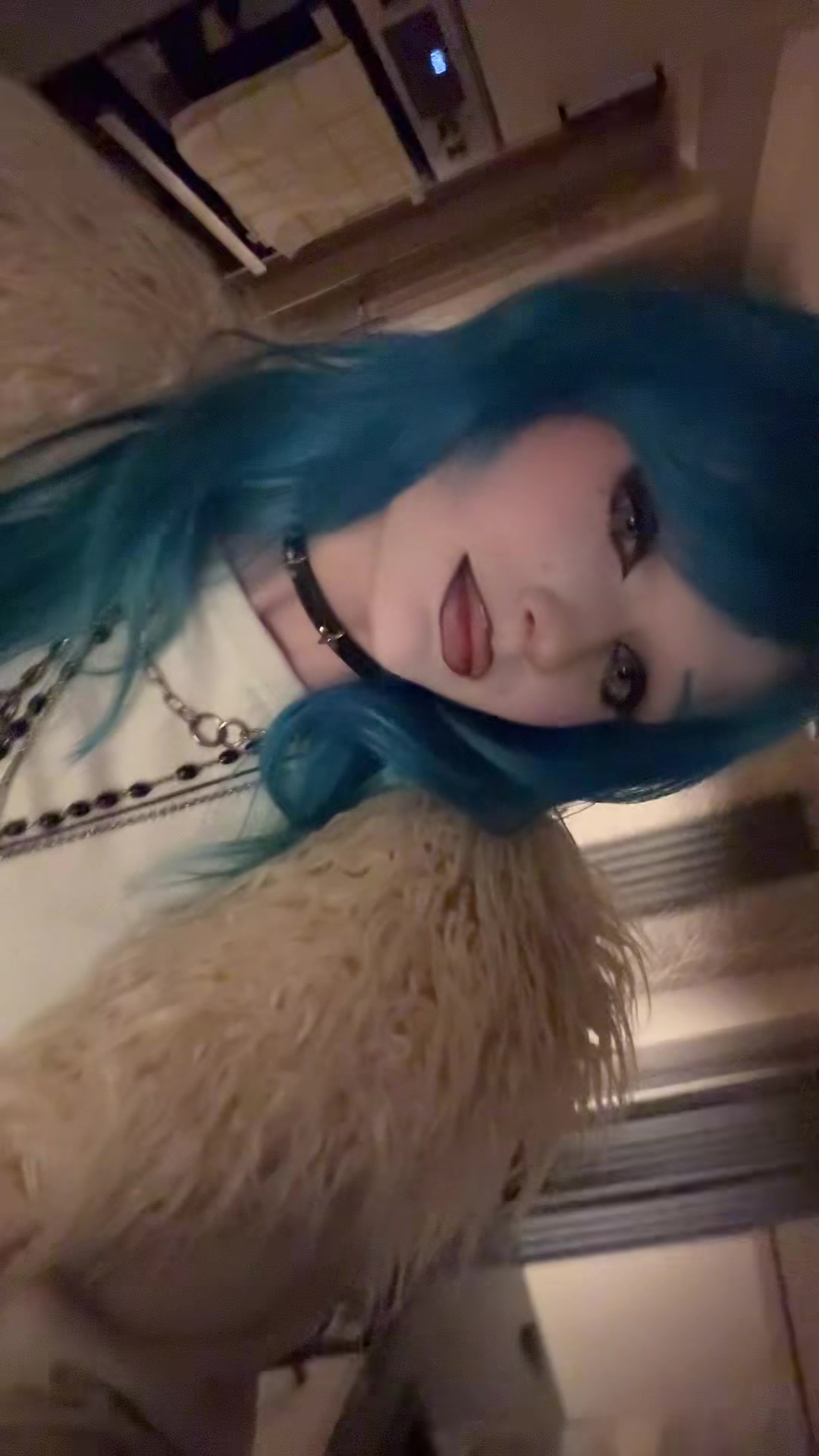 @girlwiththecoolbluehair