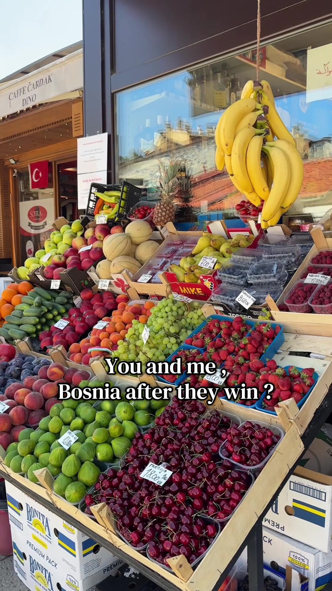 @BALKAN GIRL TRAVELLING