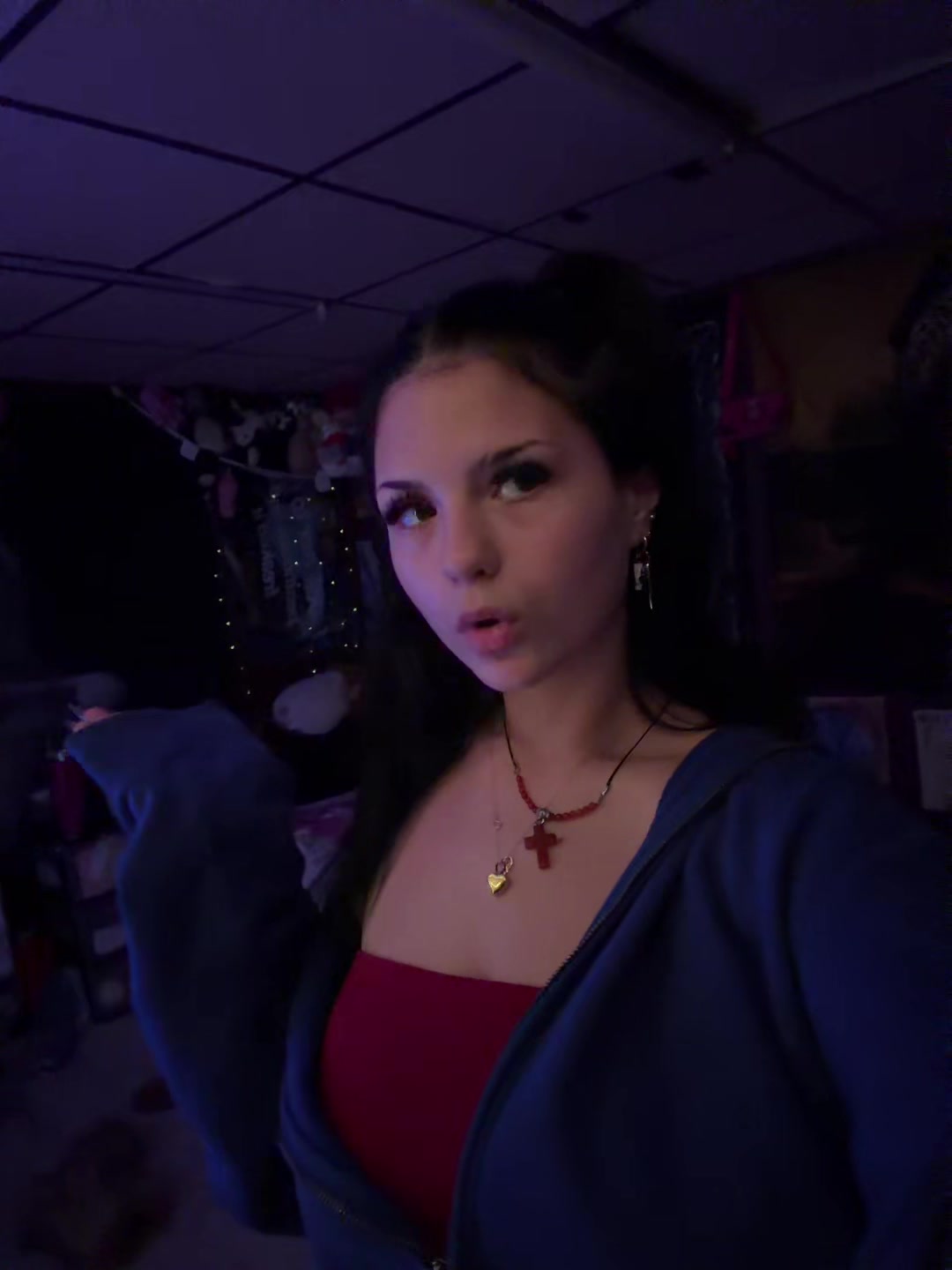 @leftcheekqueef
