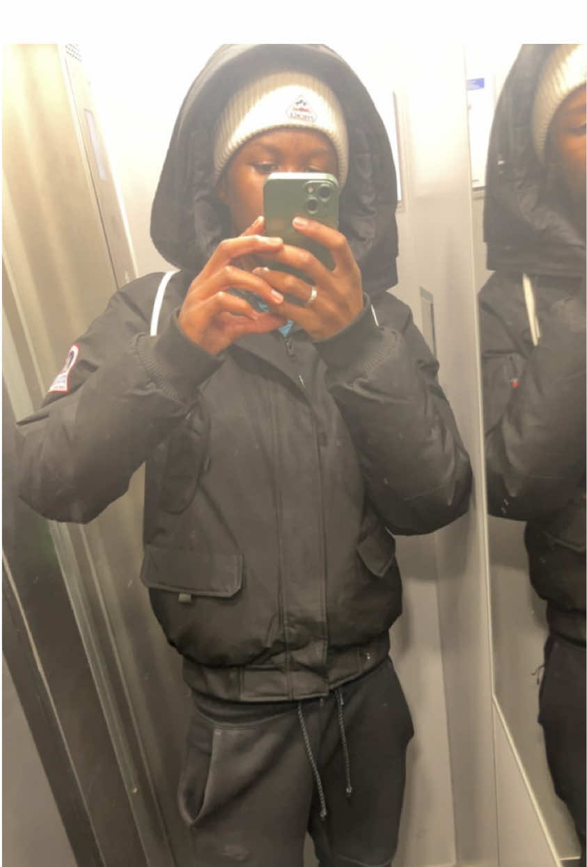 @3X plus babi&eacute;🍾😎