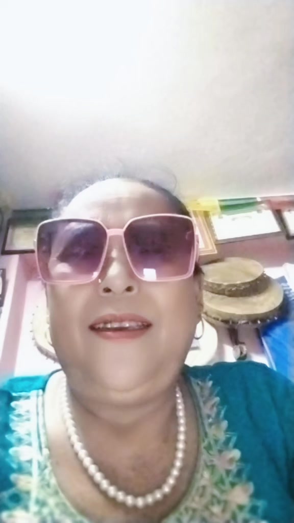 @संगिता थीङ