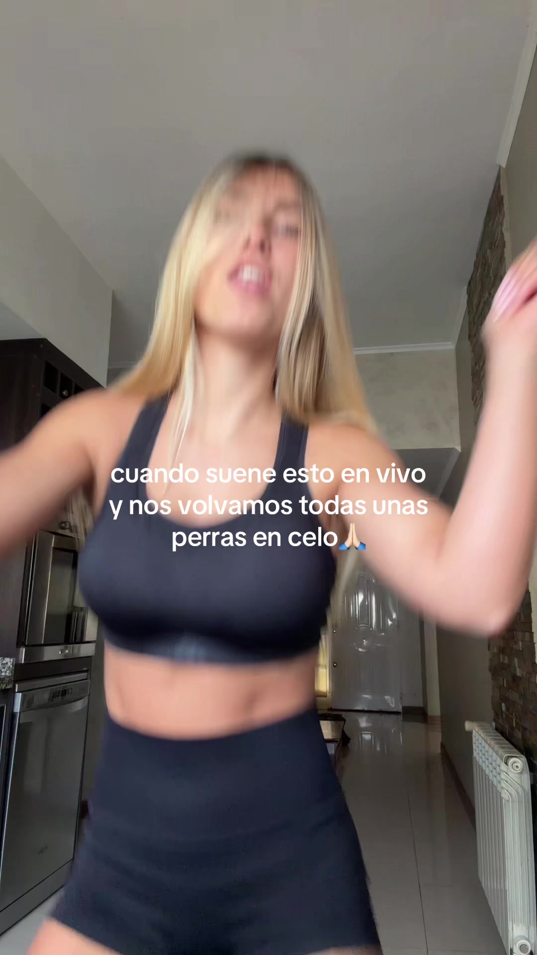 @✧₊⁺ vicky albino ✧₊⁺