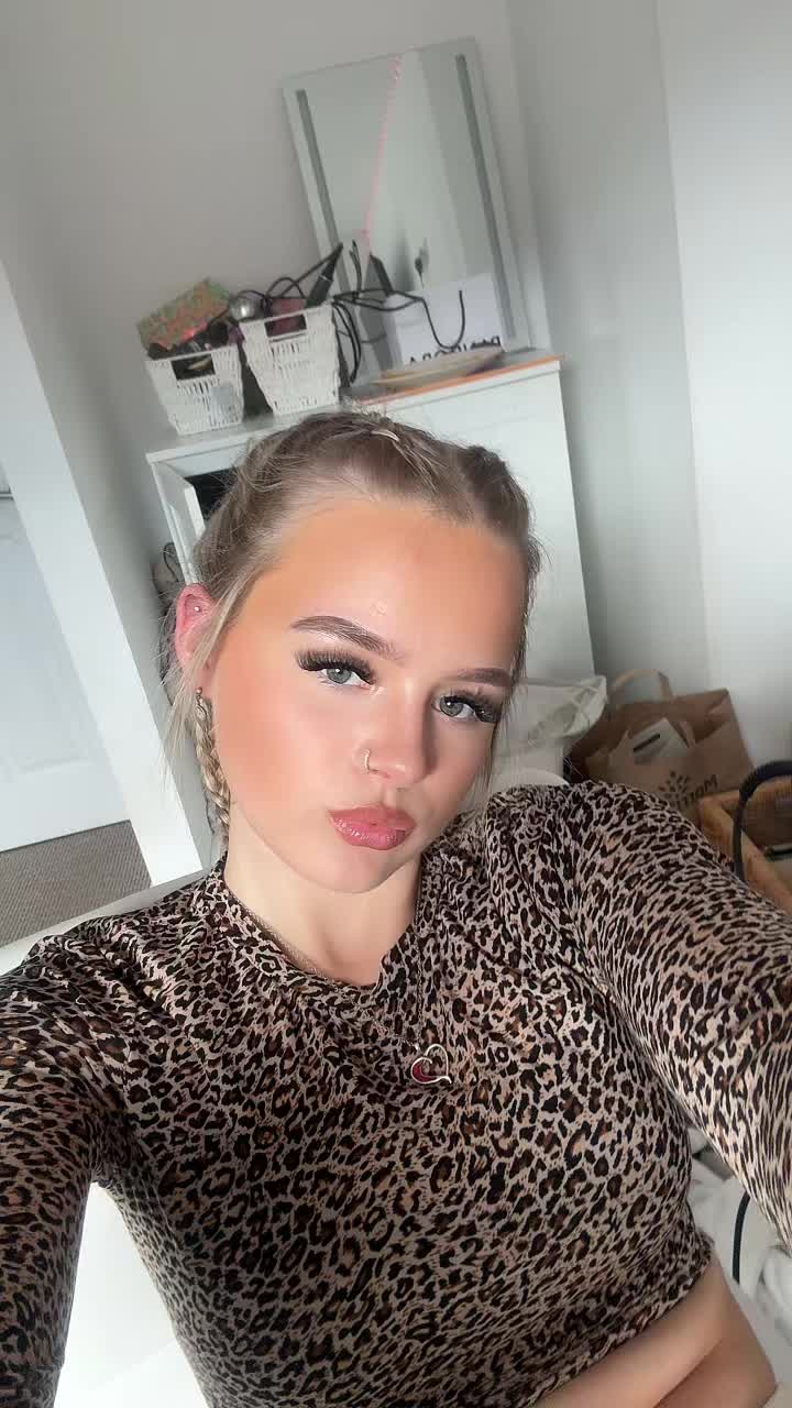 @Robyn🤍