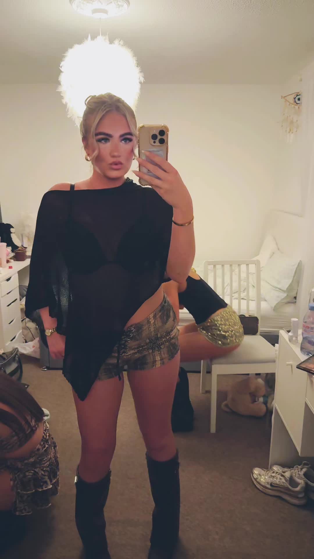 @caitlin-elsie