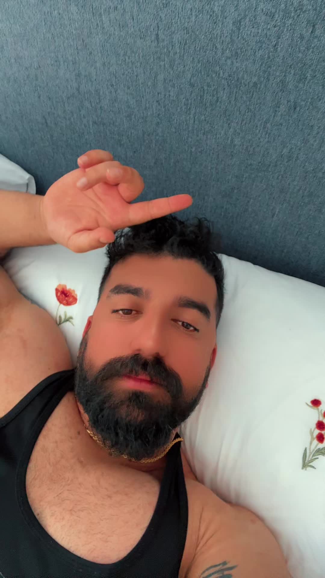 @Gabbar 🕊️🐺