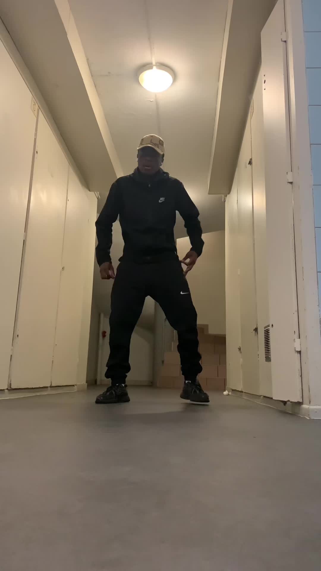 @MK〽️