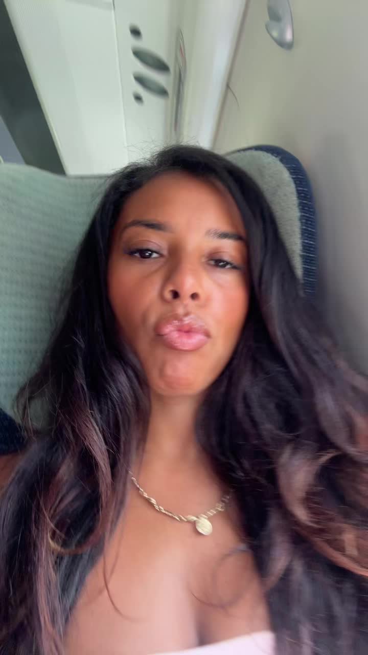 @Ren&eacute;e