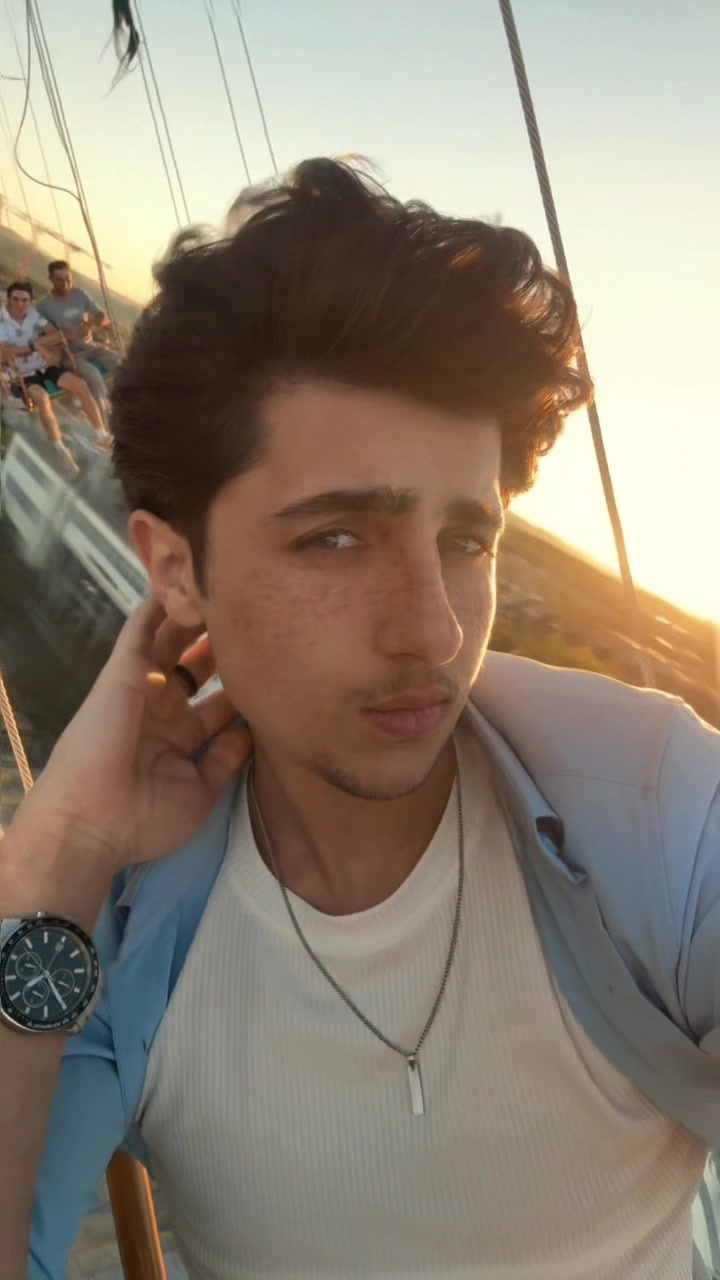 @🥀Khan👑
