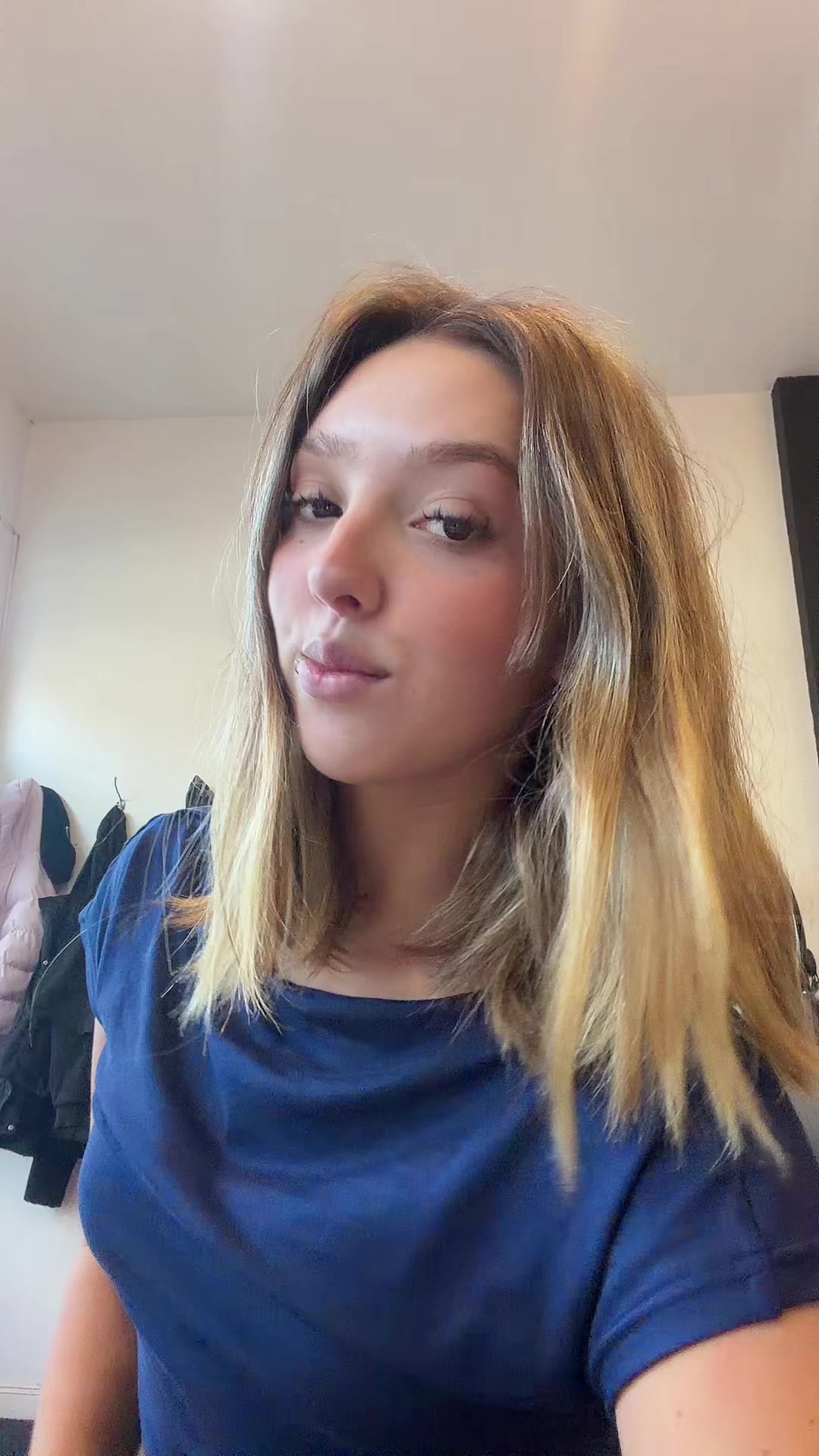 @caro viani🍒💋