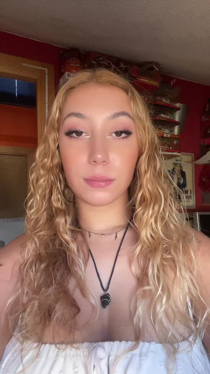 @Carlita