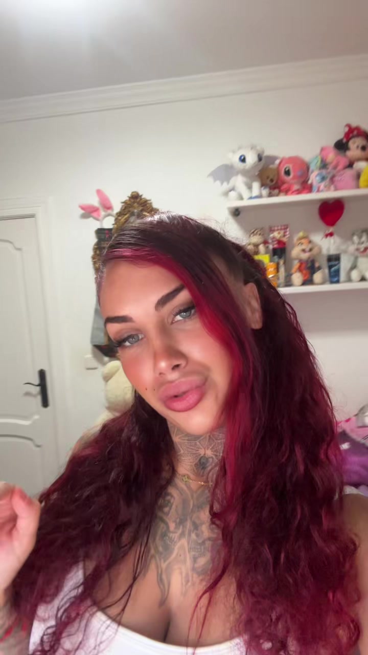 @Naiara