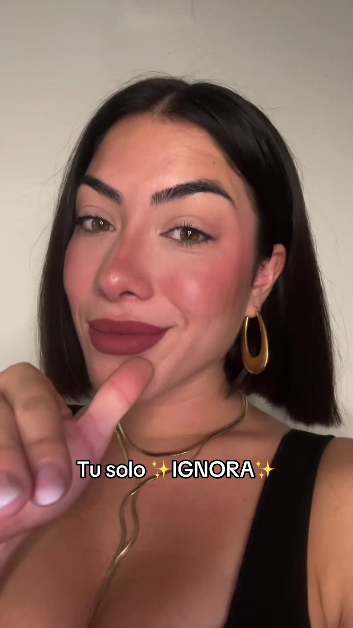 @L A U R A  B A L S