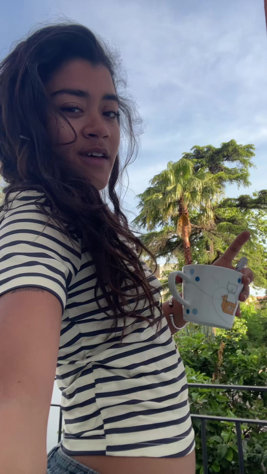 @aina ☆