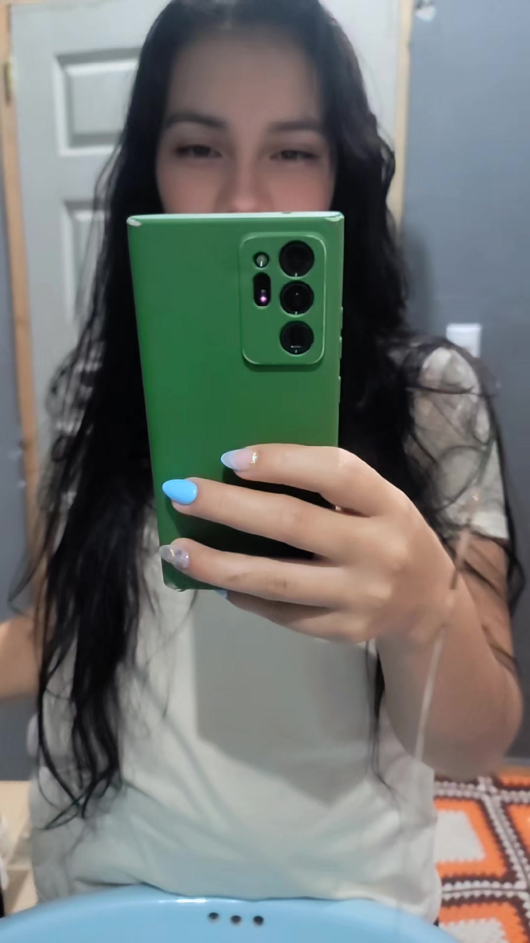 @BessyAndrades