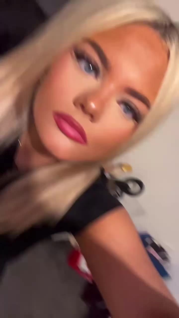 @ella