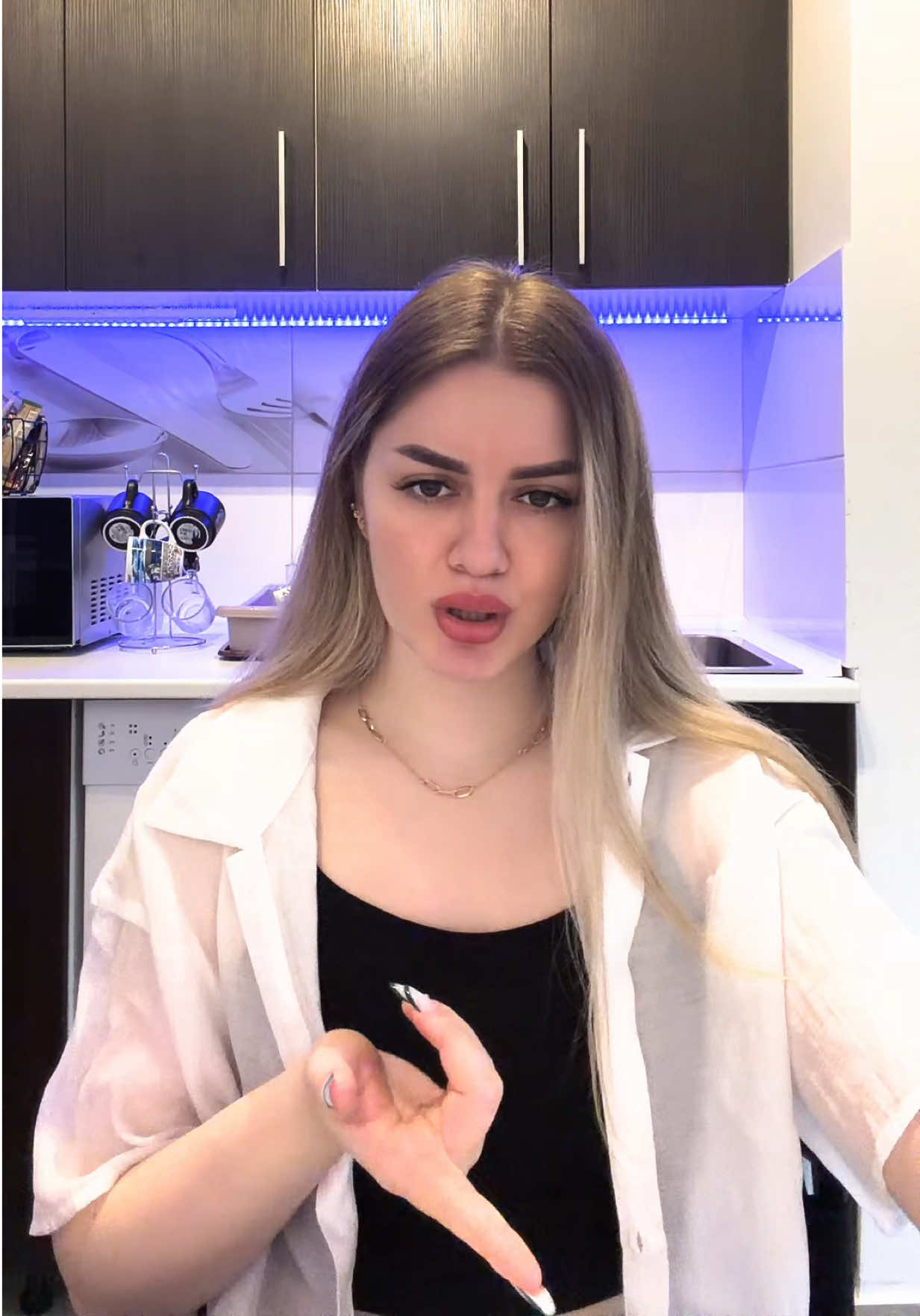 @Sonia Tecșilă