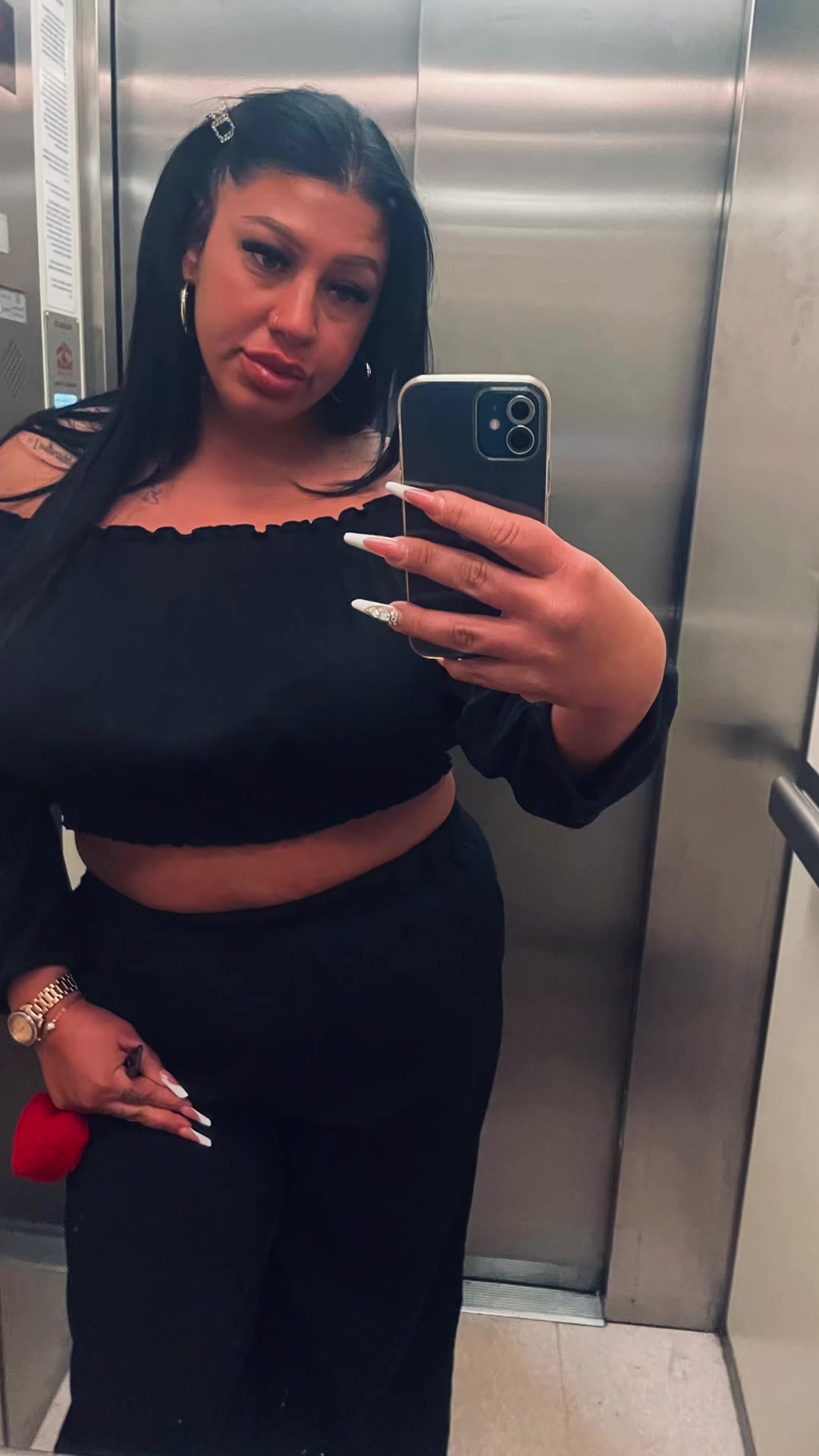 @🖤