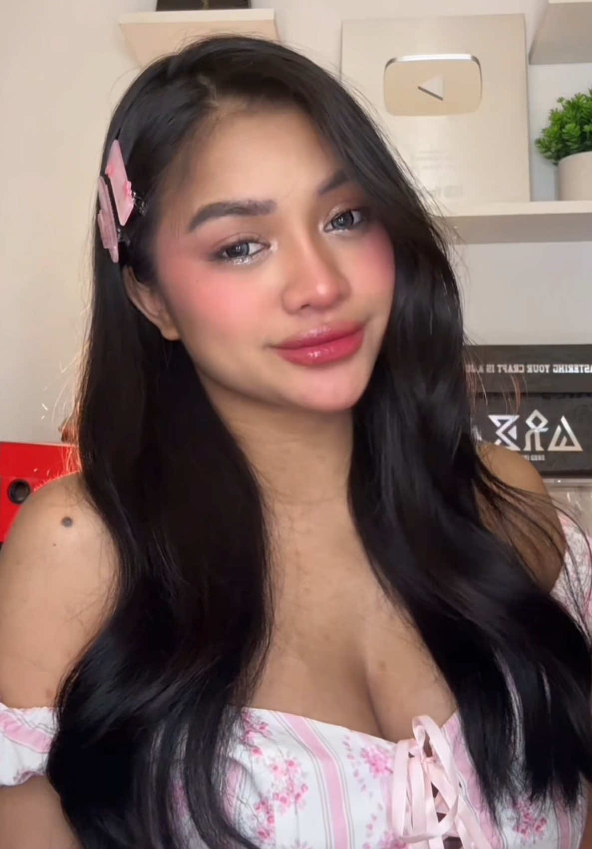 @Elle Barbacion