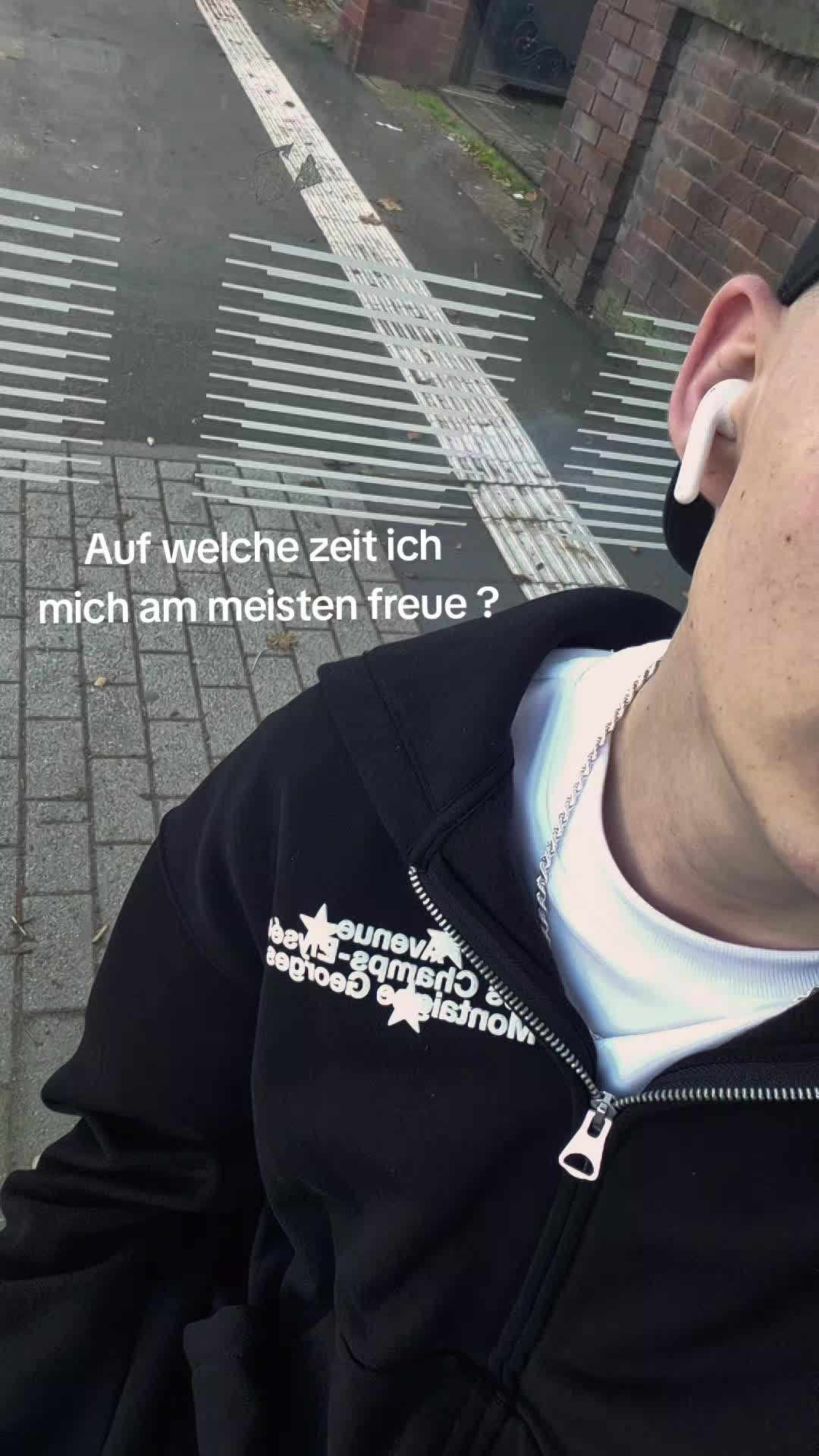 @_sebbichang_