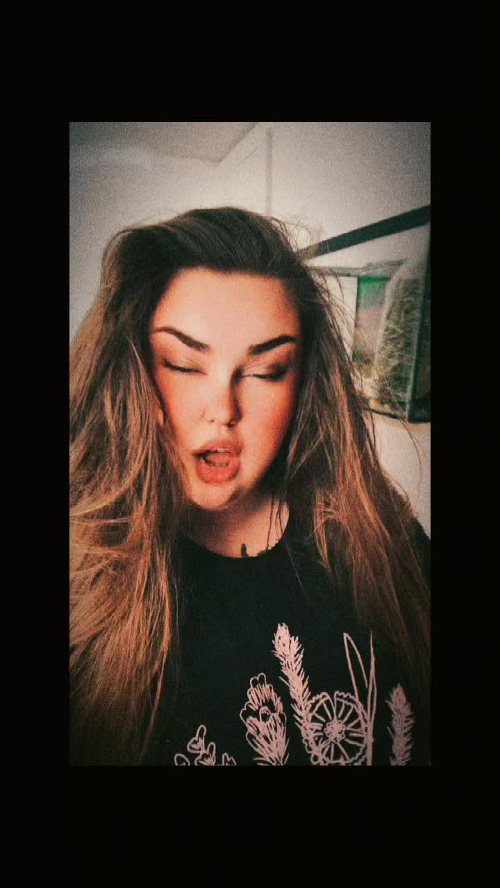 @Bogesz🖤🐼