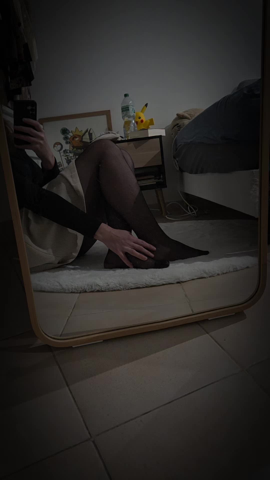 @Candytoesx