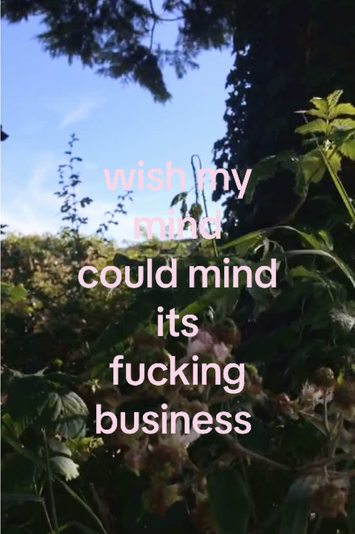 @⃟