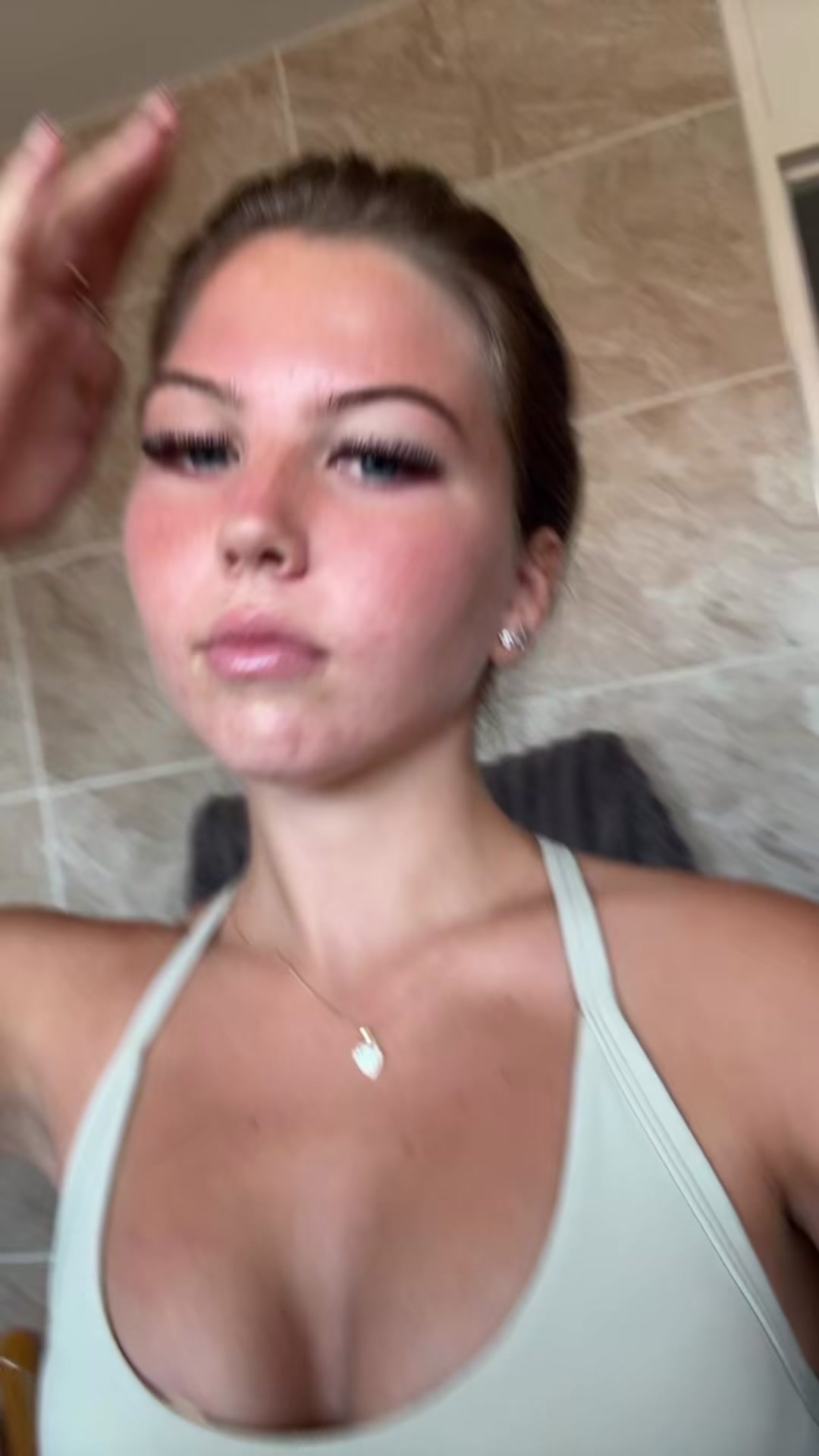 @lb22x