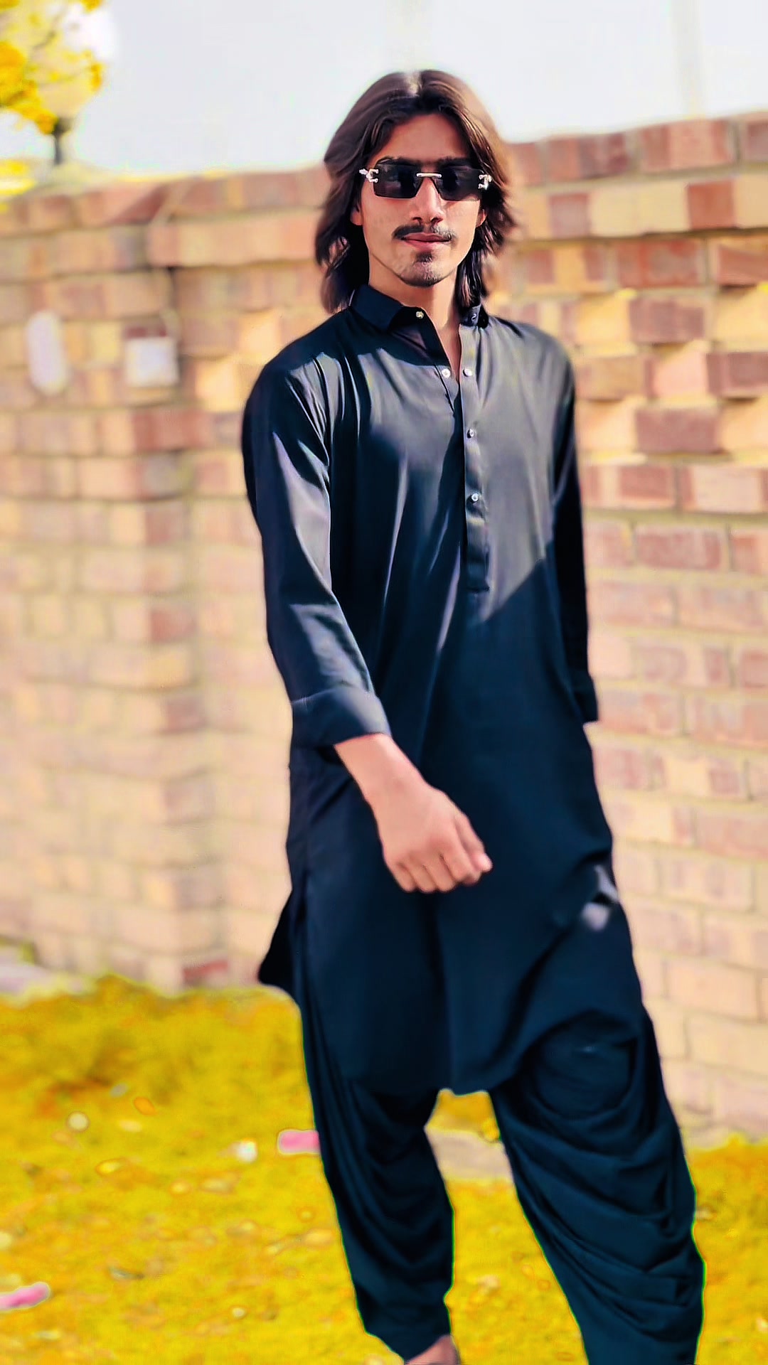 @SMART BOY 💎🇵🇰