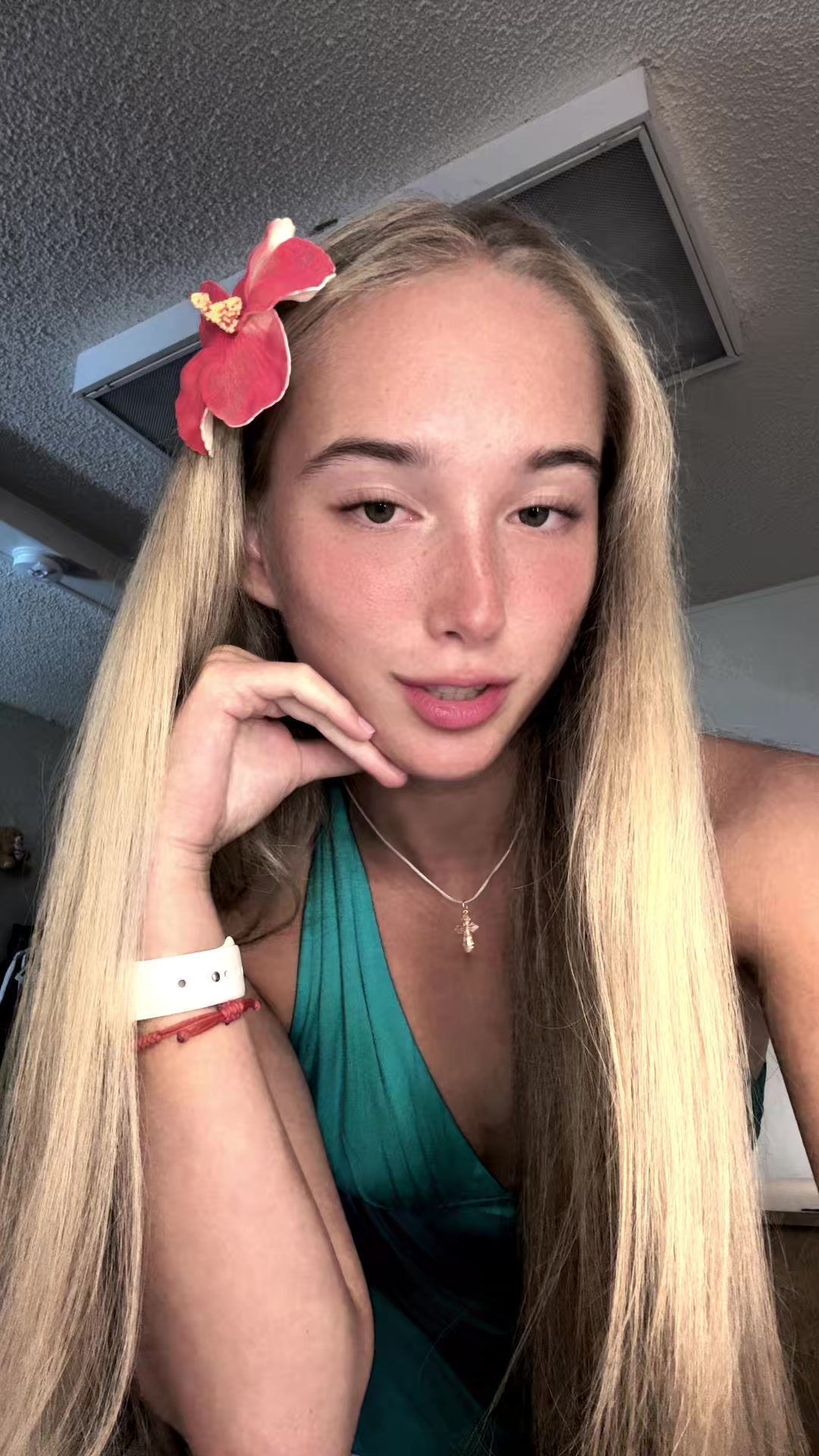 @melissa_bloomy