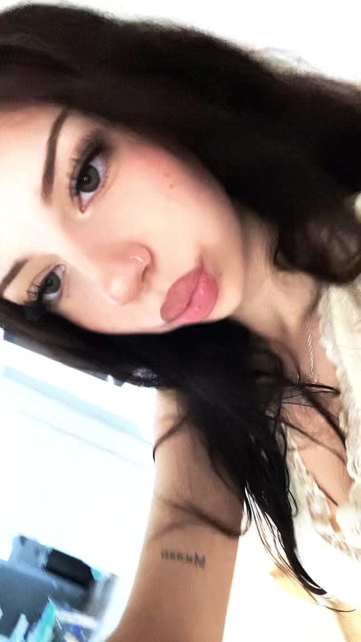 @Mel