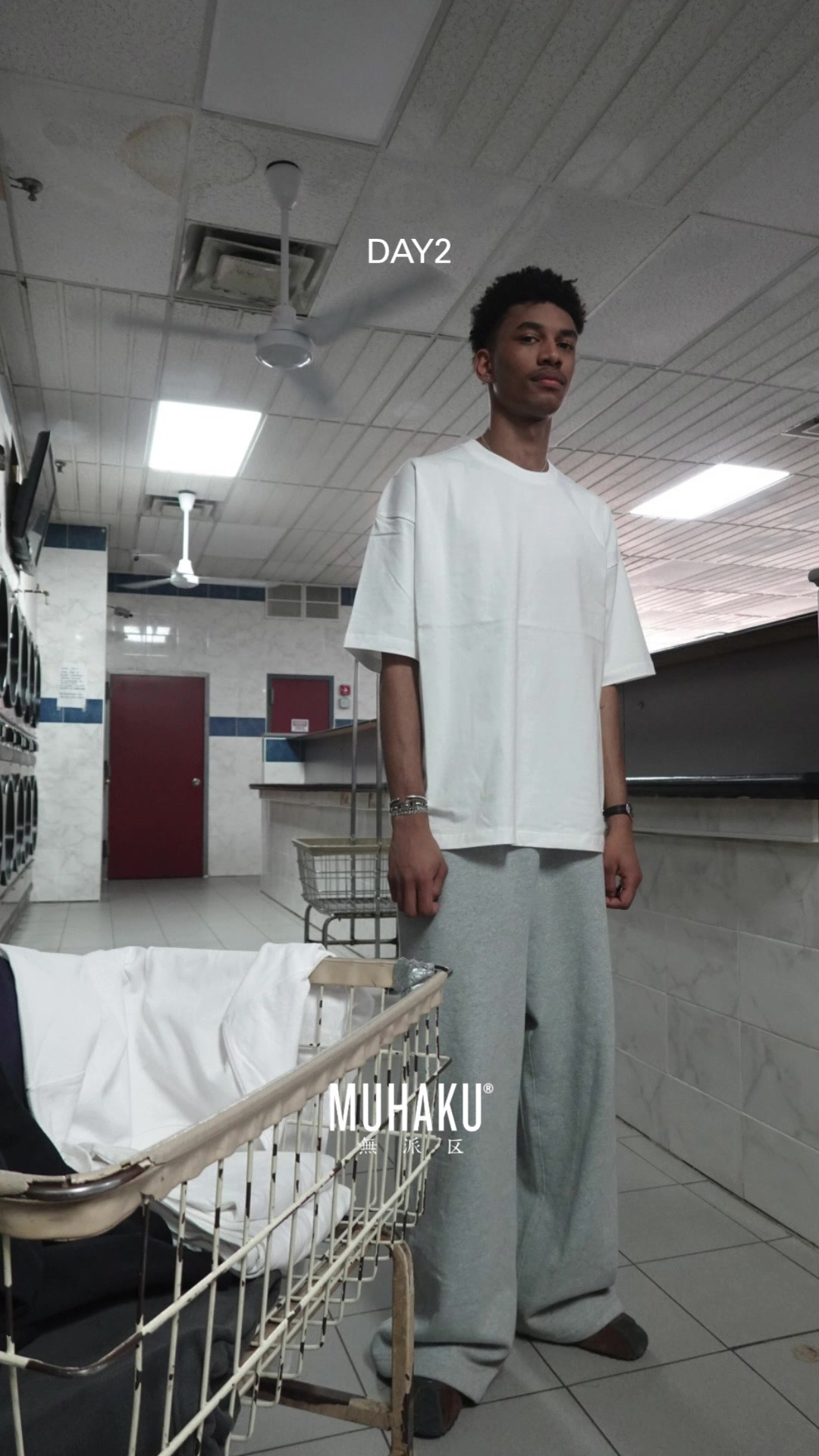 @MUHAKU