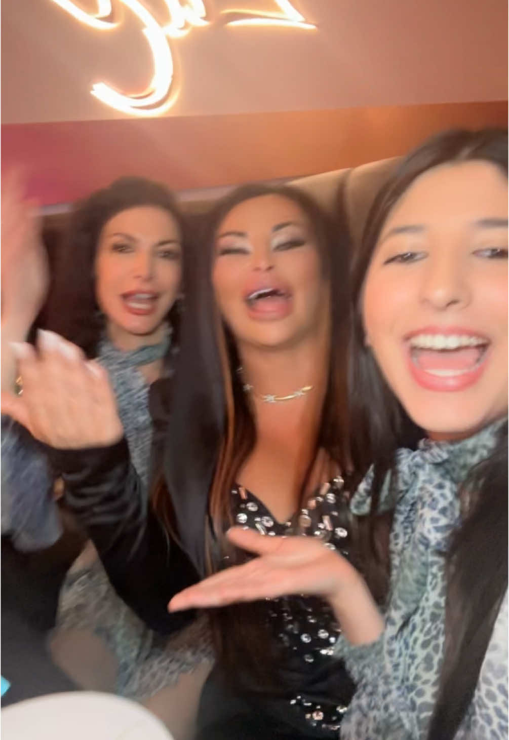 @Perla&MariaMonsè