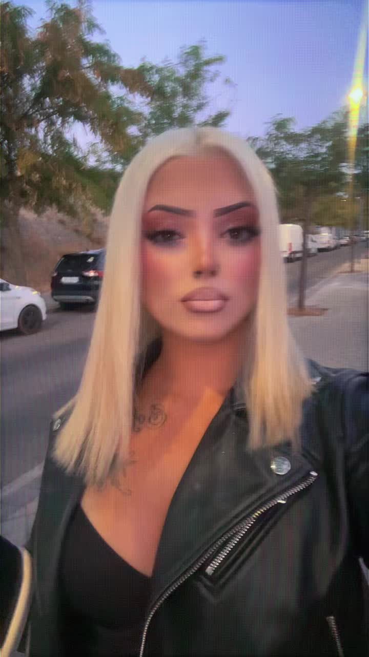 @𝓐𝓲𝓷𝓱𝓸𝓪🎀