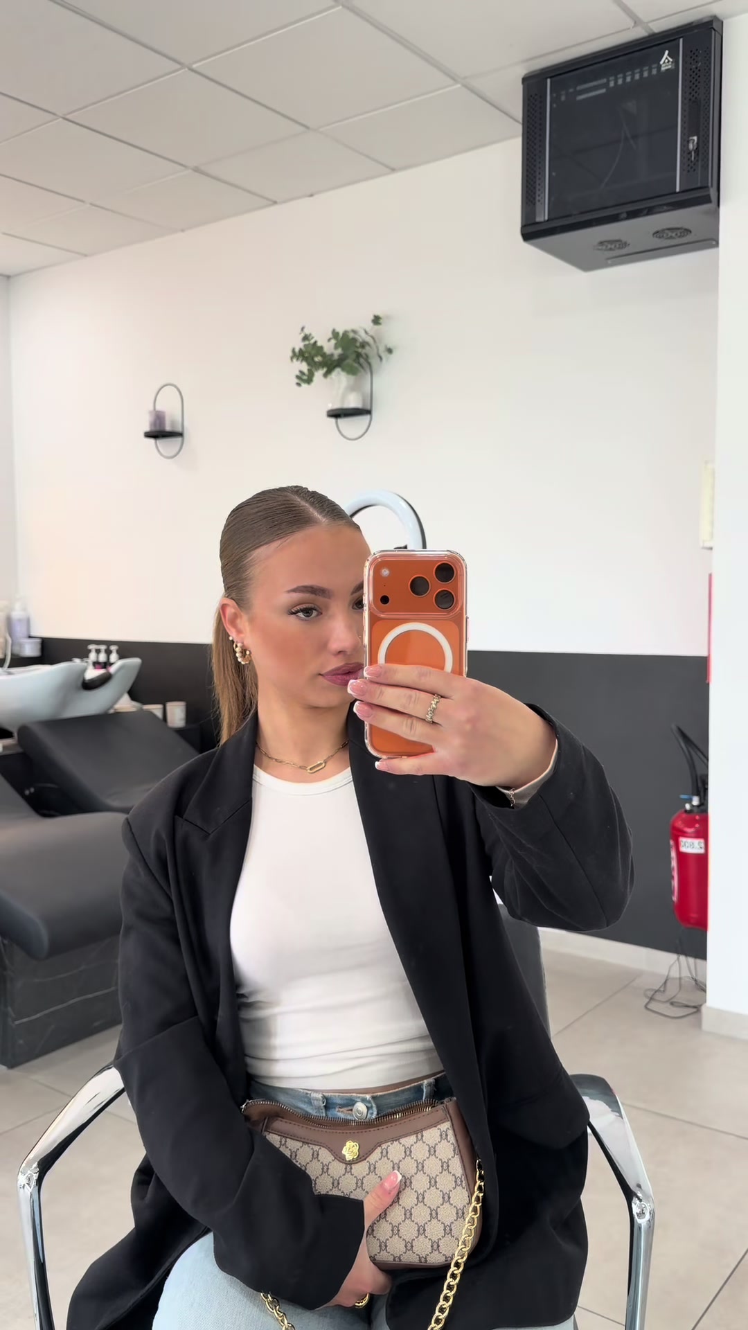@lilieeee
