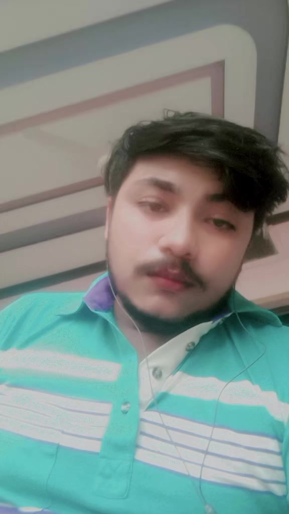 @SHAHWAIZ ARAIN 🫴💸
