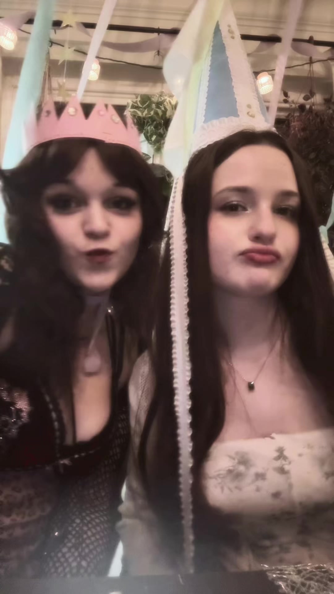 @⊝𝔈𝔪𝔦𝔩𝔦𝔦𝔞⊝