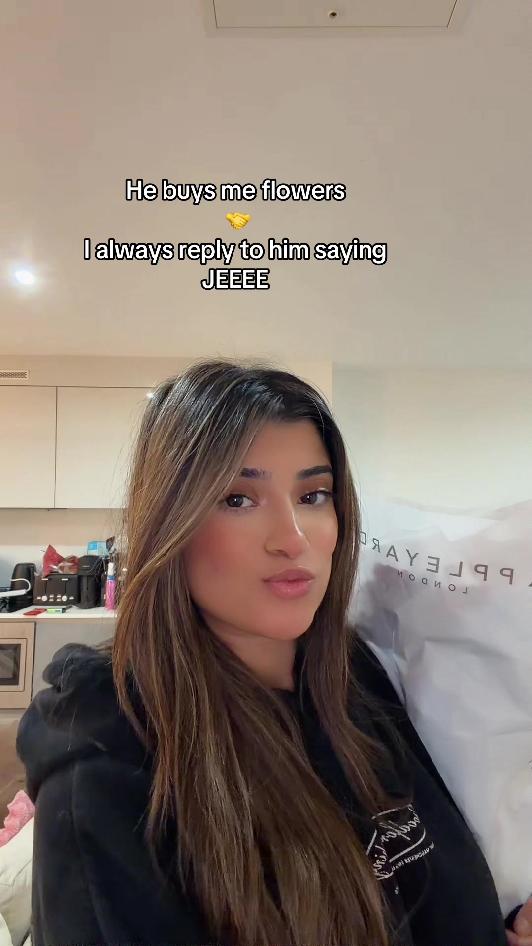 @Amna🐬